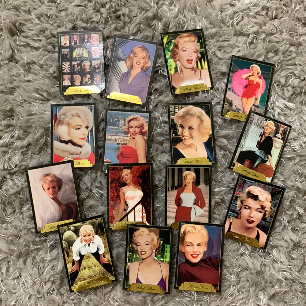 Marylyn Monroe trading cards sports Time Inc. 1995 all rights reserved